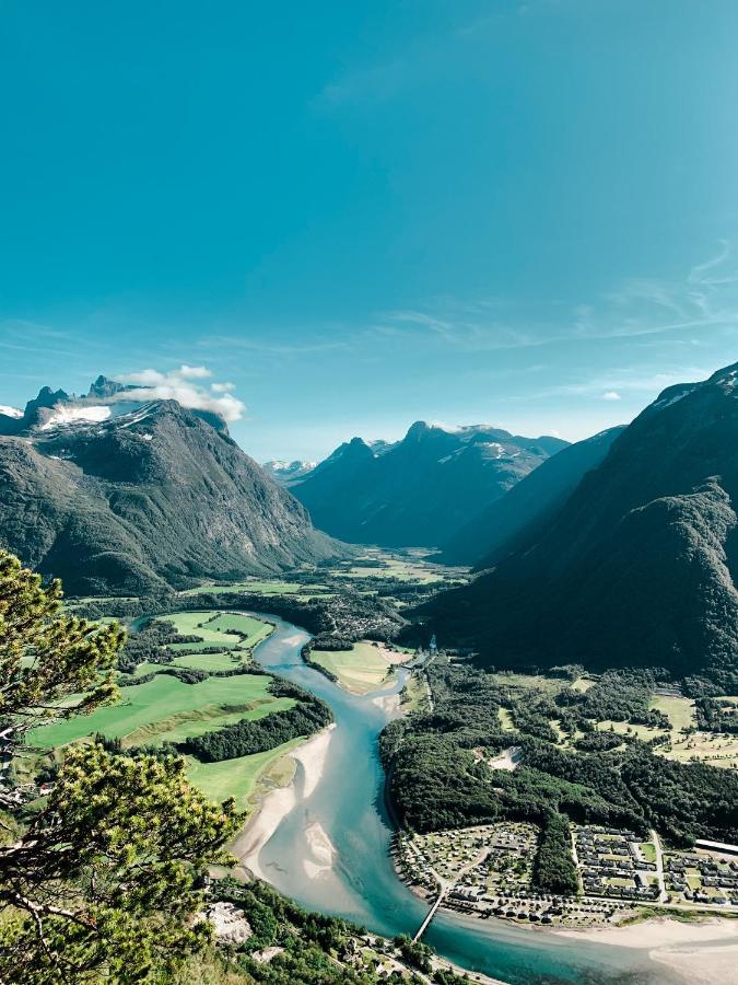 Åndalsnes Hytteutleie Exterior foto